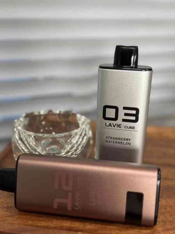Lavie Cube 20000 – Prémiové jednorázové e-cigarety
