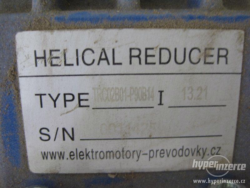 NOVA prevodovka k elektromotoru 1.1Kw celni TRC TR02 - foto 3