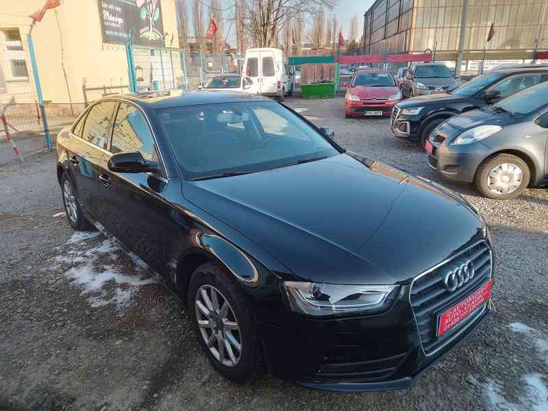 AUDI A4  1,8TFSi   88kw  ČR - foto 28