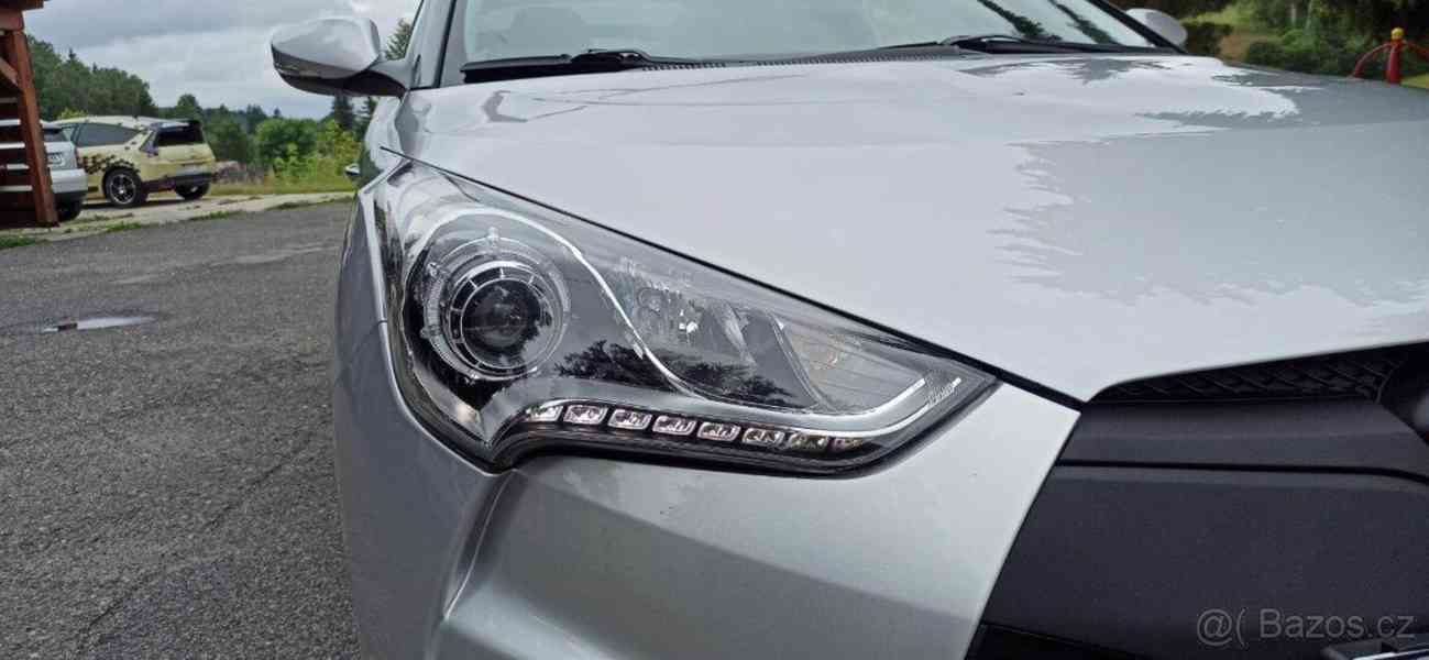 Hyundai Veloster 1,6   2012 - foto 4