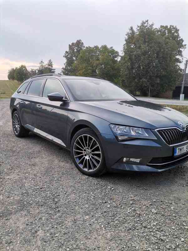 Škoda Superb 2,0   Š3 2.0 tdi 110kw DSG 2017 - foto 18