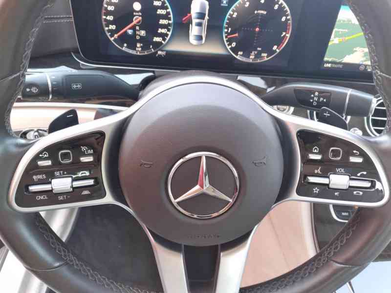 MERCEDES BENZ E450 3.0 AMG 4MATIC PANORAMA 1.MAJITEL,ČR,DPH - foto 30