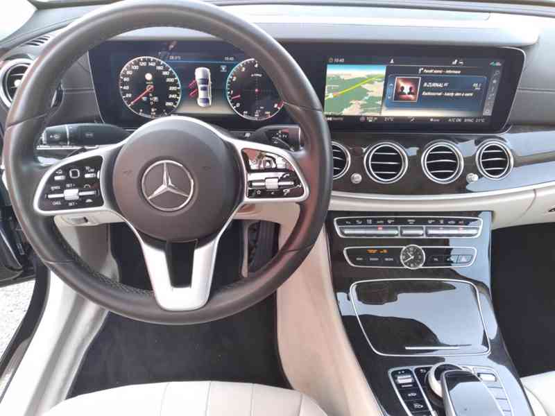 MERCEDES BENZ E450 3.0 AMG 4MATIC PANORAMA 1.MAJITEL,ČR,DPH - foto 29