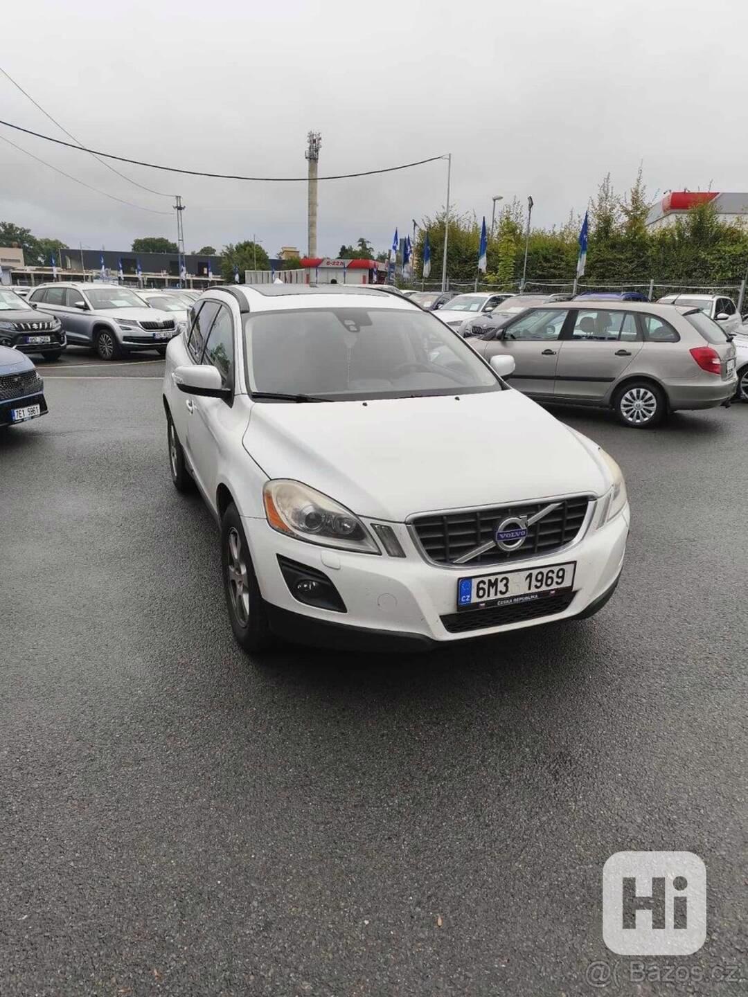 Volvo XC60 diesel - foto 1