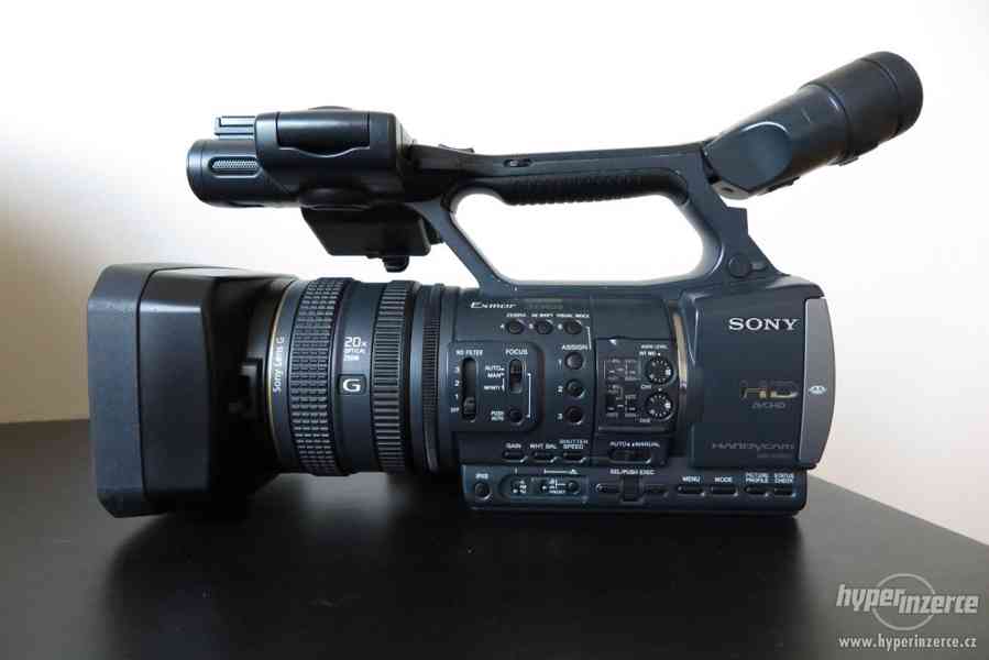 Videokamera SONY HDR-AX2000E + příslušenství - foto 11