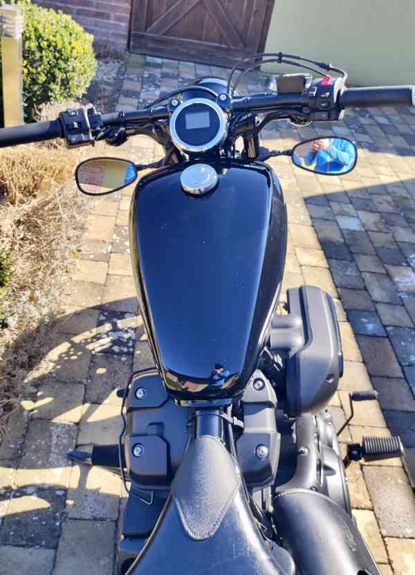 Yamaha XV950 Bolt (2016) - foto 10