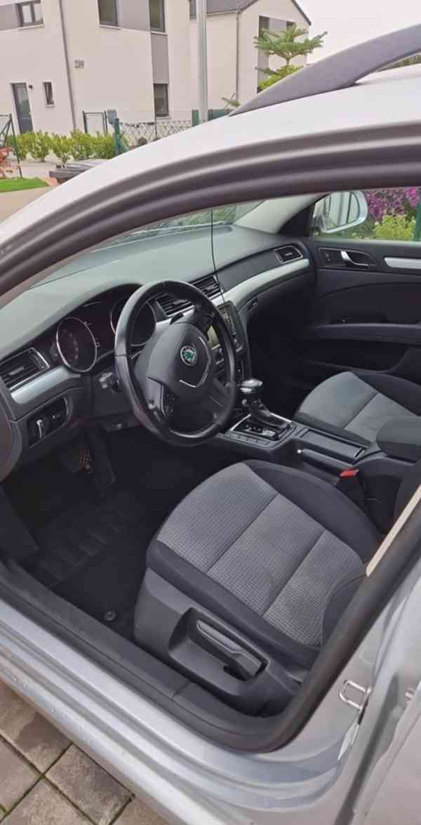 Škoda Superb 2 combi 2.0. TDI 103Kw - foto 9