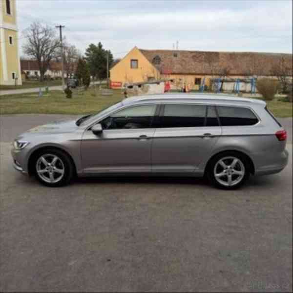 Volkswagen Passat 2,0 - foto 4