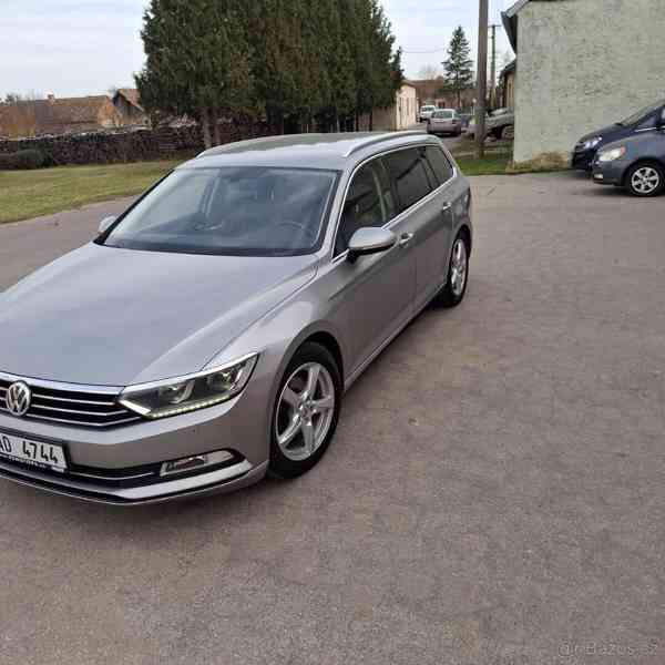 Volkswagen Passat 2,0 - foto 28