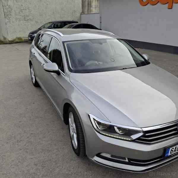 Volkswagen Passat 2,0 - foto 21