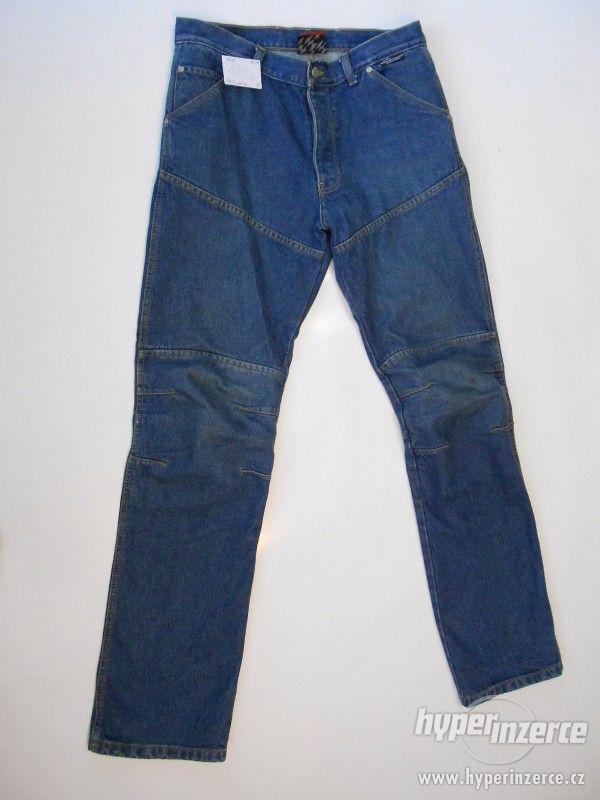 Jeansové kalhoty GERICKE vel. 33 - obvod pasu:90cm - foto 1