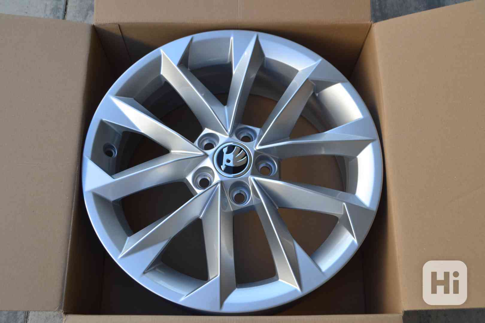 Škoda Kamiq/Scala, S.Arona – NOVÉ 16 originál Alu disky 6x16 - foto 1