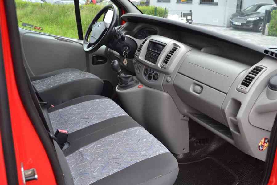 Renault Trafic 2.0 dCi 84kW L1H1 Passenger 6míst - foto 14