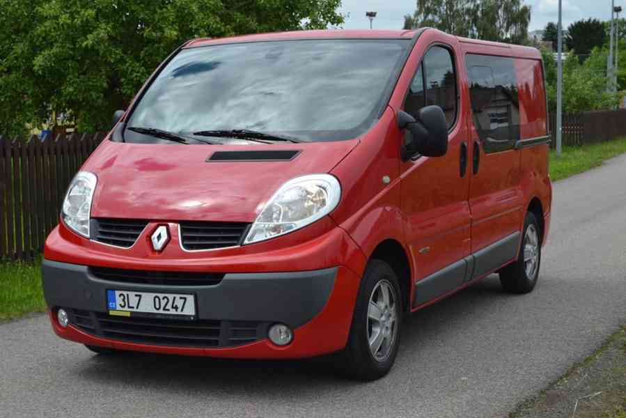 Renault Trafic 2.0 dCi 84kW L1H1 Passenger 6míst - foto 1