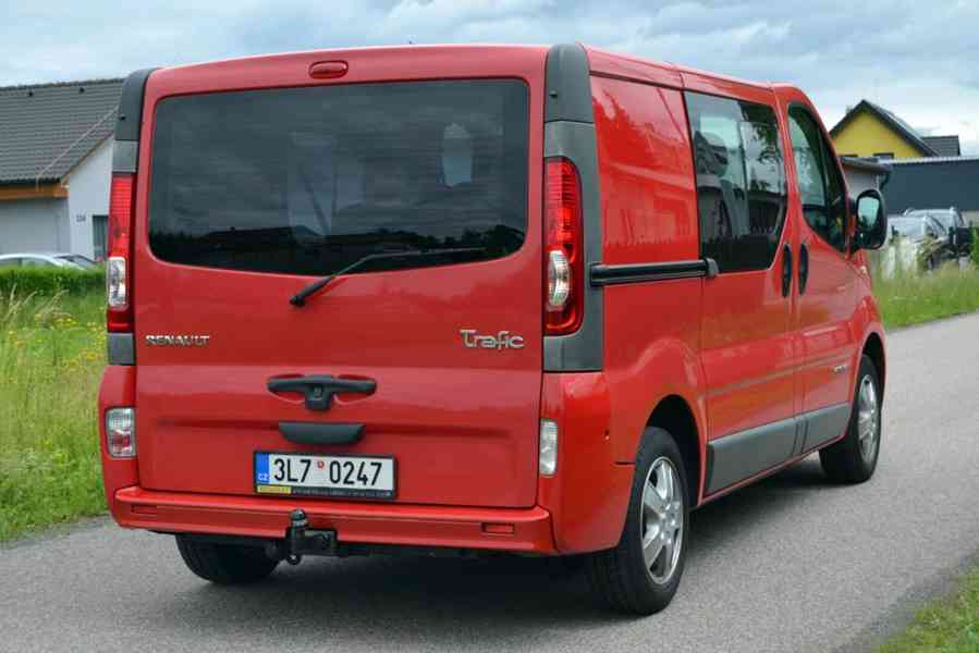 Renault Trafic 2.0 dCi 84kW L1H1 Passenger 6míst - foto 4