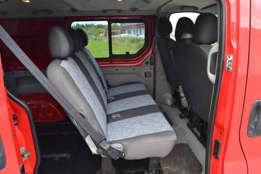 Renault Trafic 2.0 dCi 84kW L1H1 Passenger 6míst - foto 13