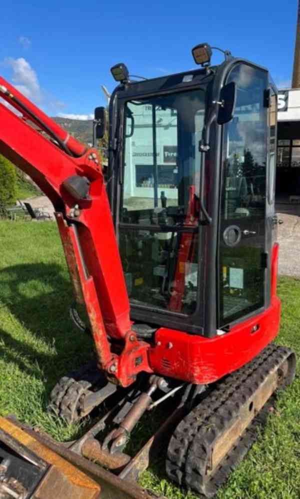 1.8t minibagr Komatsu PC16 - foto 5