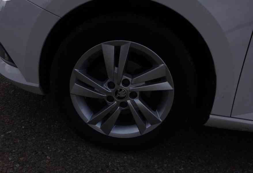 Škoda Fabia, 1.0 TSI (70 KW) EL.SERVIS DPH - foto 18