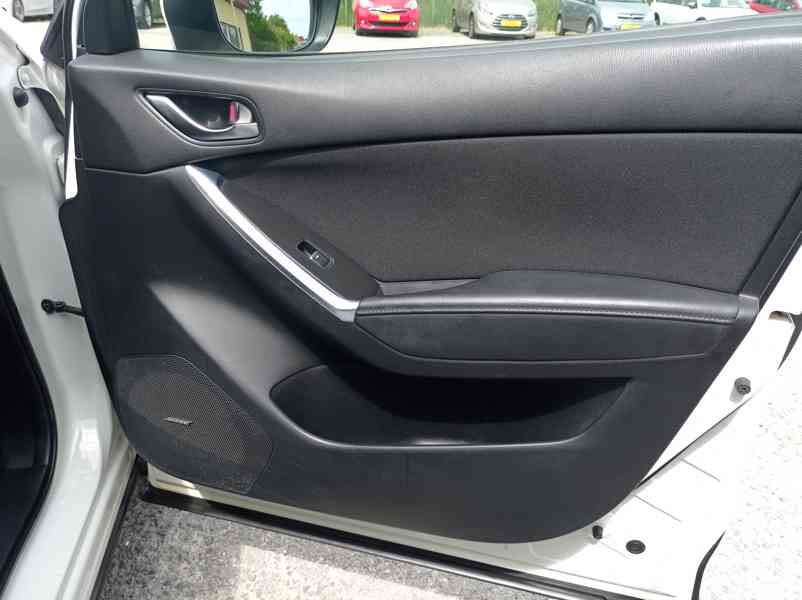Mazda CX-5 2.2D 4x4/Skyactive/Navi/Výhřev - foto 24