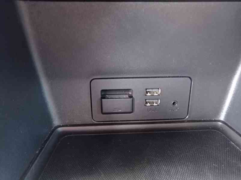 Mazda CX-5 2.2D 4x4/Skyactive/Navi/Výhřev - foto 42