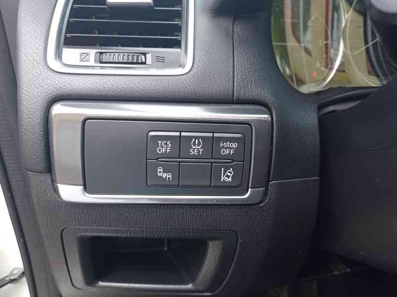 Mazda CX-5 2.2D 4x4/Skyactive/Navi/Výhřev - foto 26