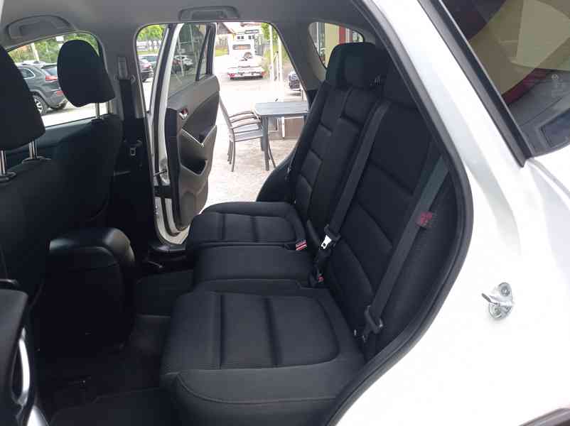Mazda CX-5 2.2D 4x4/Skyactive/Navi/Výhřev - foto 14