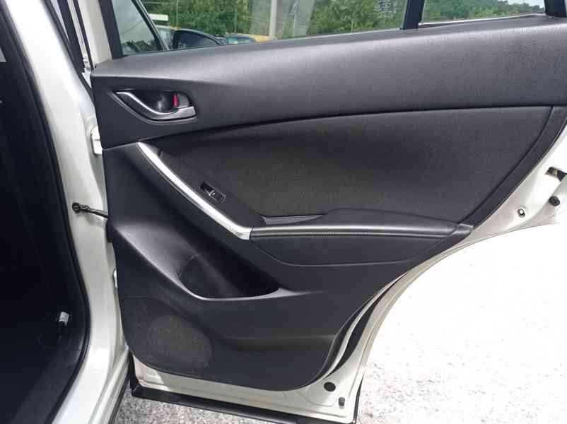 Mazda CX-5 2.2D 4x4/Skyactive/Navi/Výhřev - foto 22