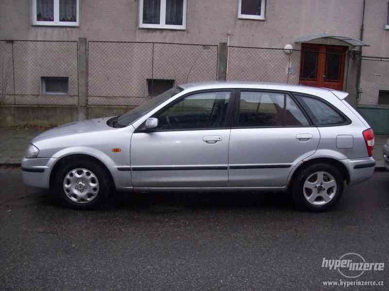 Mazda 323F - foto 3