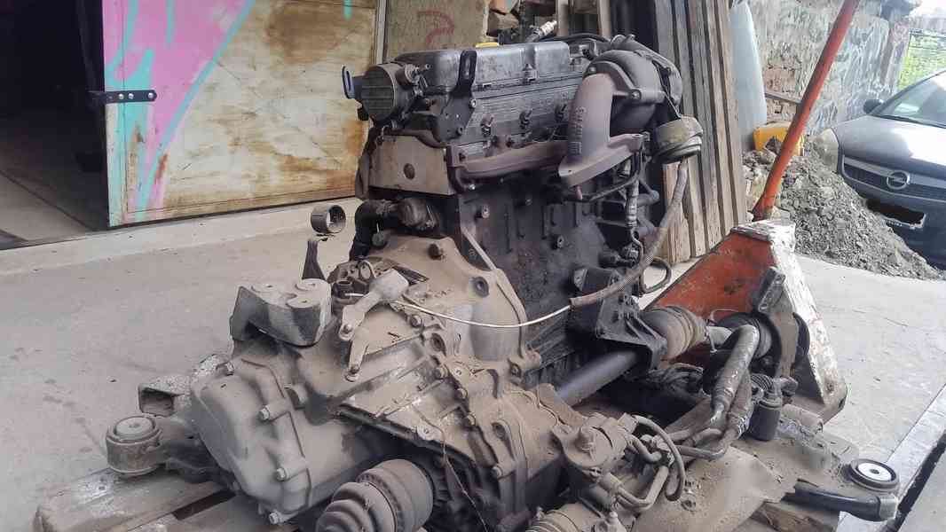 motor 2.2 dti 92kw - opel vectra astra zafira frontera.... - foto 8