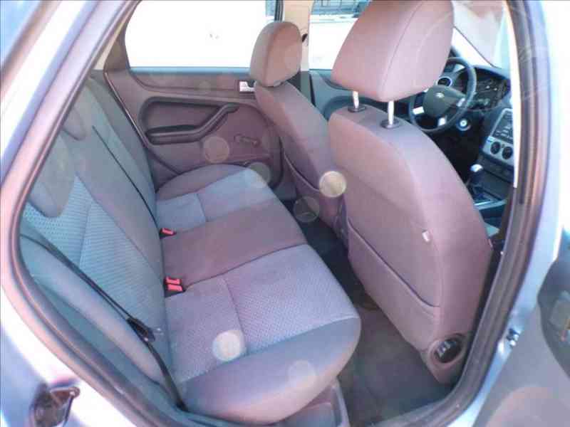Ford Focus 1,8 16V KLIMATIZACE - foto 11