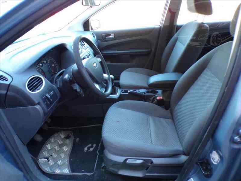 Ford Focus 1,8 16V KLIMATIZACE - foto 7