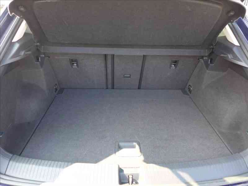 Volkswagen T-Roc 2,0 TDI 110KW 4x4 VIRTUAL LED - foto 8