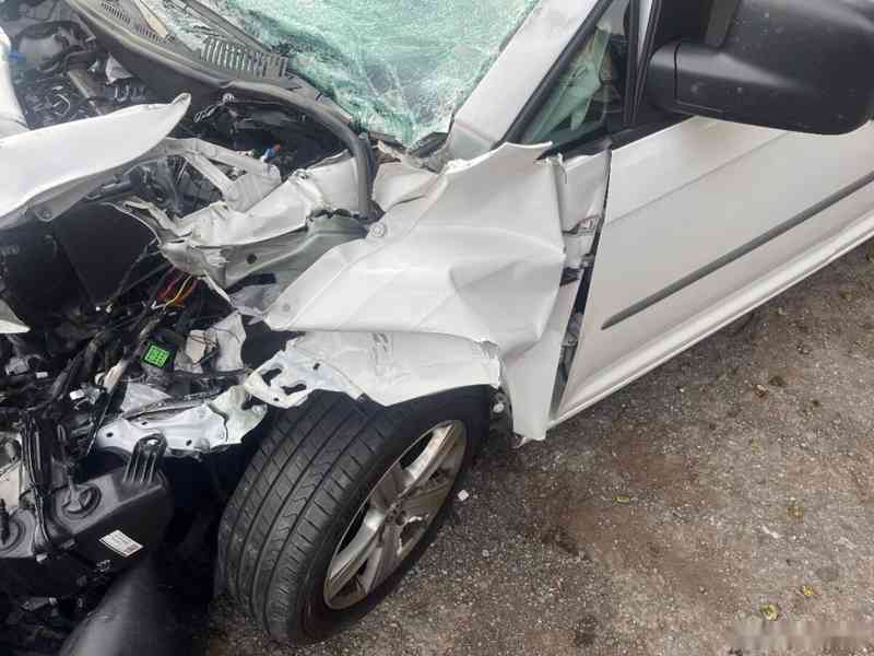 Vw Caddy 2.0 Tdi 75kw rok 2018 - foto 7