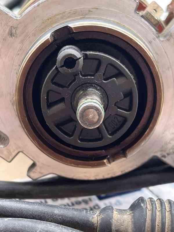 Rozdělovač FELICIA OCTAVIA 1.6 MPi - foto 5