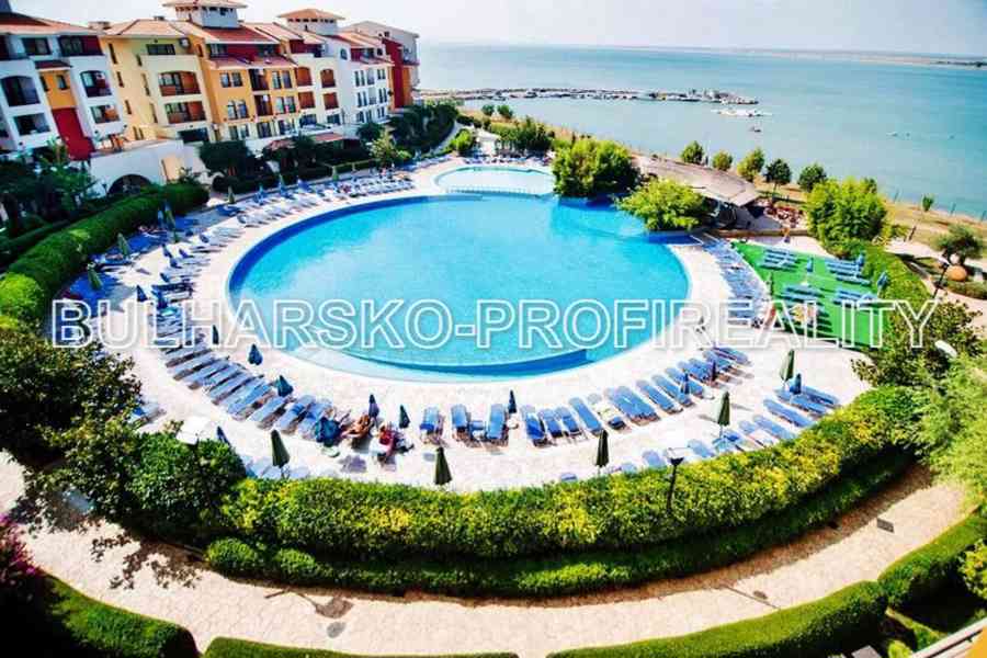  Bulharsko-PROSTORNÝ APARTMÁN 2+kk (86 m) | 2x BALKON | PŘÍM - foto 17