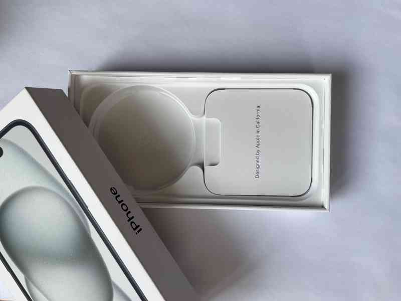 Nový iPhone 15 · 128GB + USB-C - foto 13