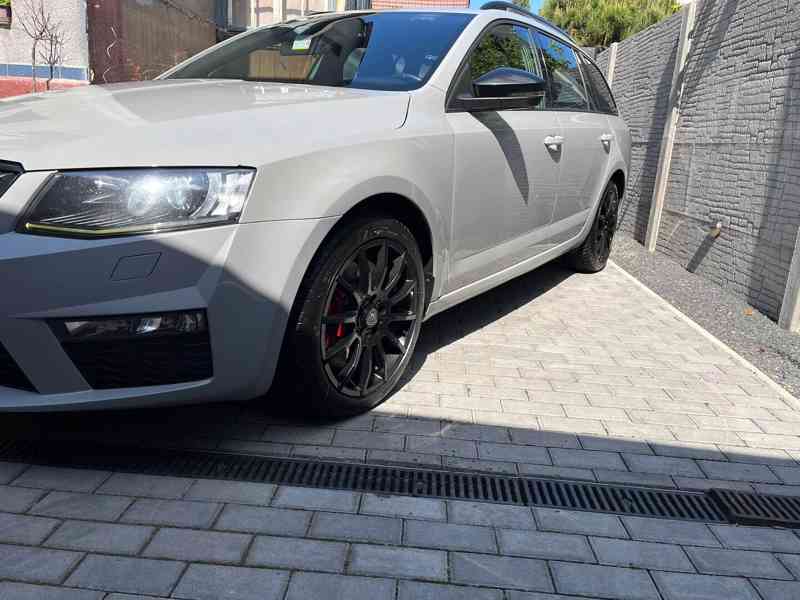 Škoda Octavia RS Combi 2.0 TDI 135 kW - foto 2