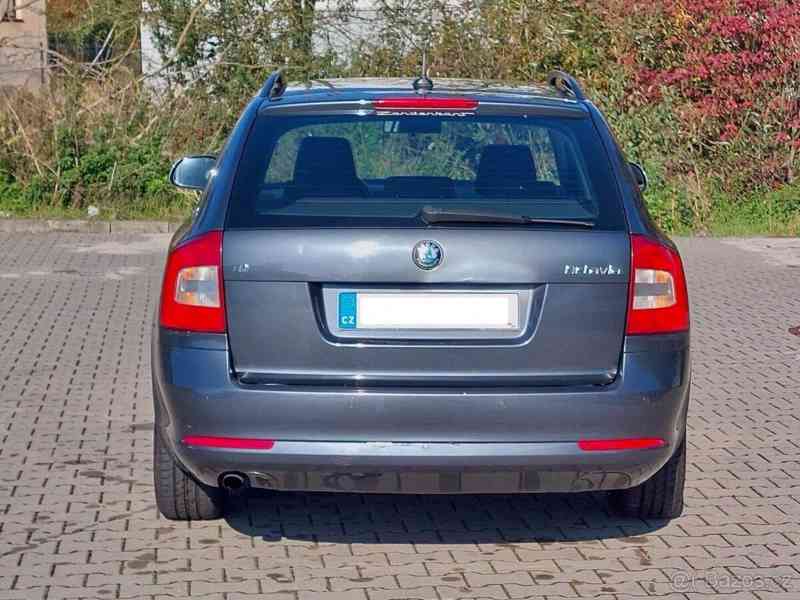 Škoda Octavia 1,6   II Facelift - foto 11