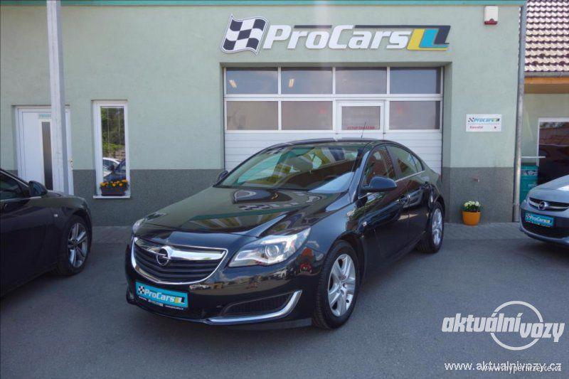 Opel Insignia 2.0, nafta, r.v. 2015 - foto 1