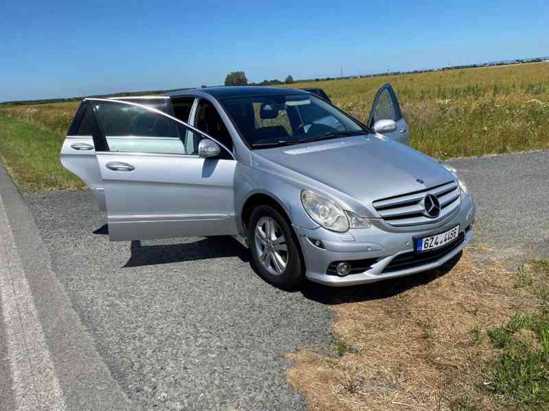 Mercedes-Benz Třídy R 3,0   R320 CDI 4-MATIC - foto 11