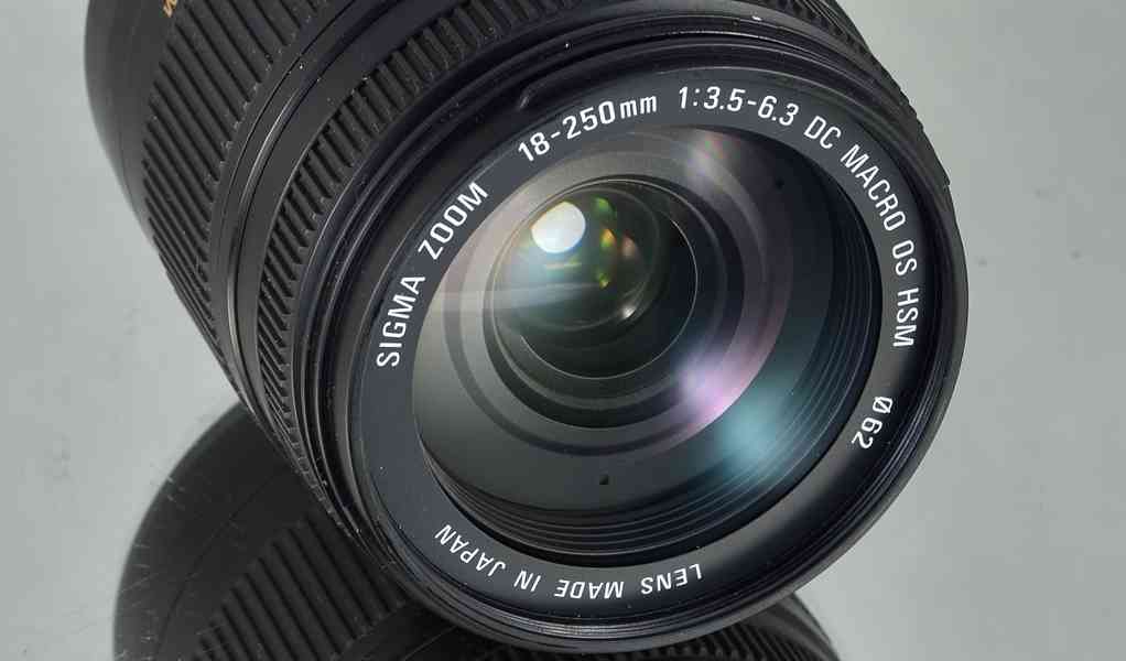 pro Canon - Sigma DC 18-250mm 1:3.5-6.3 HSM OS*UV - foto 4