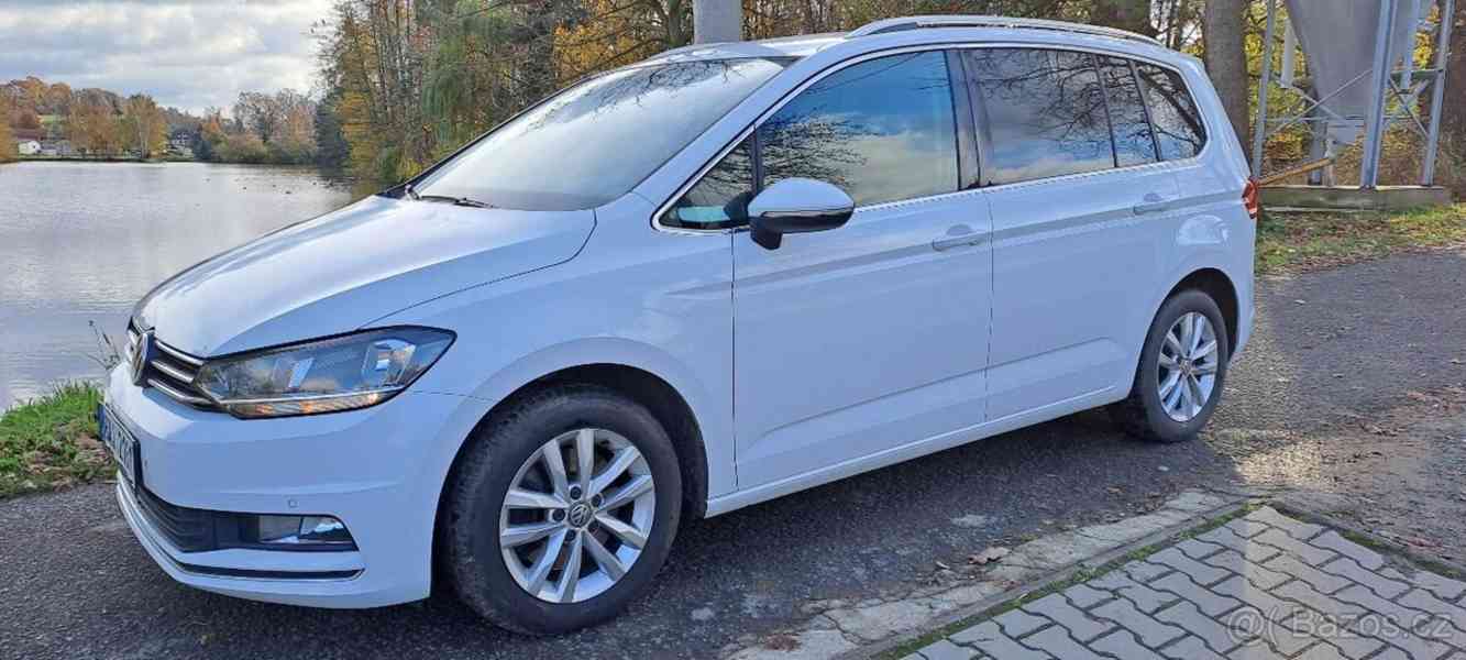 VW TOURAN 2.0TDI DSG z ČR 110kW HIGHLINE NAVI - foto 10