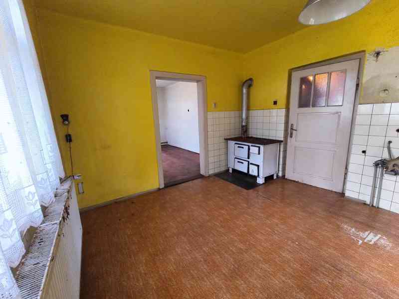 Střeziměřice - rodinný dům 3+1 s pozemkem 2066 m2 - foto 9