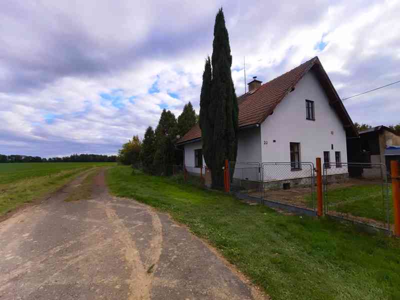 Střeziměřice - rodinný dům 3+1 s pozemkem 2066 m2 - foto 4
