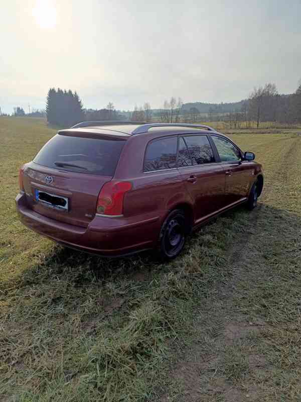 Toyota Avensis 2.0 D4D,r.v.2004, STK 6/26 v Žďár nad Sázavou - foto 5