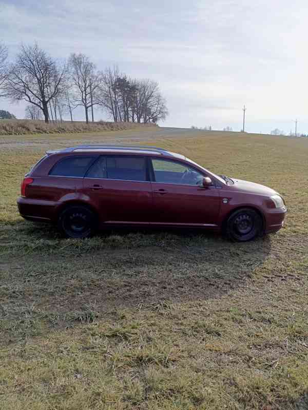 Toyota Avensis 2.0 D4D,r.v.2004, STK 6/26 v Žďár nad Sázavou - foto 6