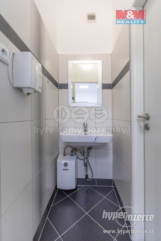 Prodej svatebního salonu, Jihlava, ul. Masarykovo náměstí - foto 4