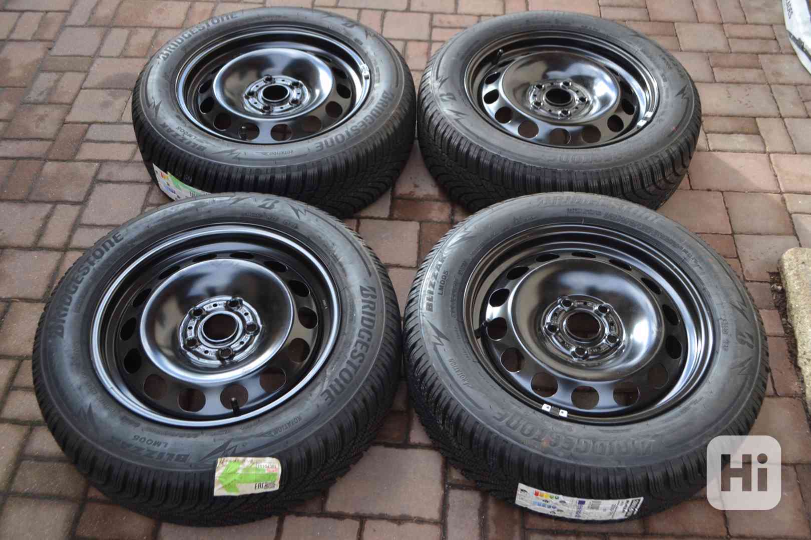 NOVÁ zimní sada Š.Octavia IV+205/60R16 Bridg.Blizak LM005 - foto 1