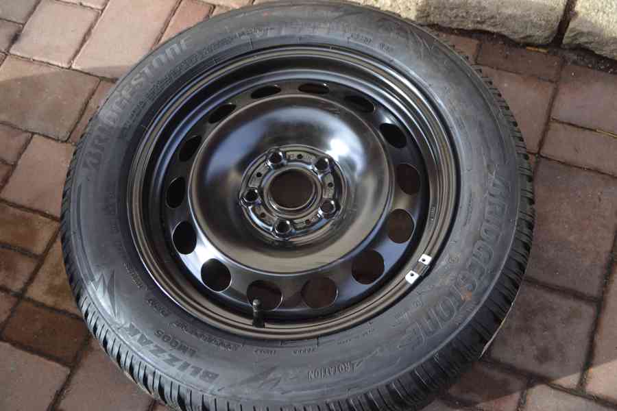 NOVÁ zimní sada Š.Octavia IV+205/60R16 Bridg.Blizak LM005 - foto 15