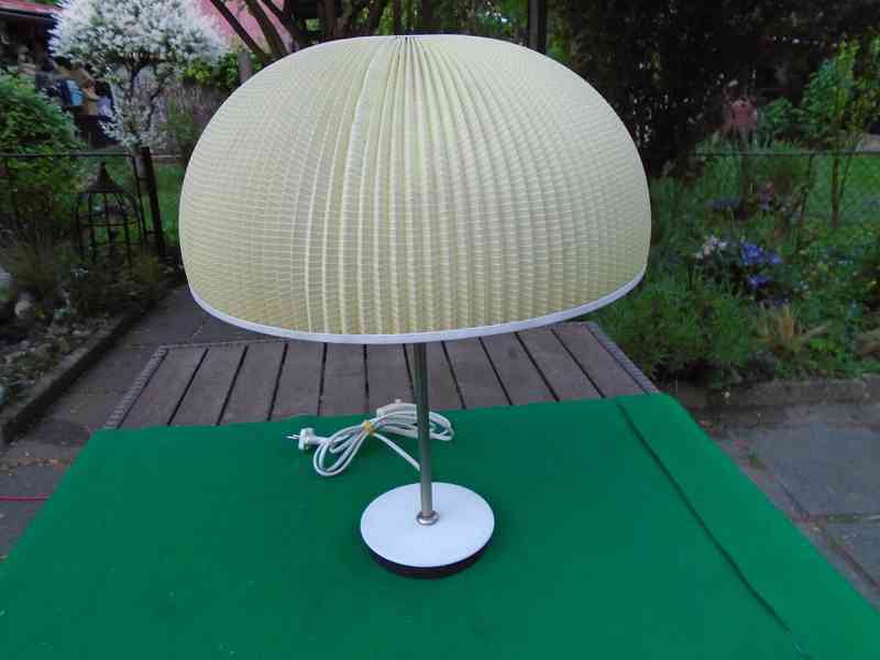Retro starožitná stolní lampa lampička DDR NDR svítí krásně